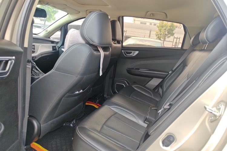 Used Geely Auto Vision X3 2019 Upgraded Model 1.5L CVT Prestige Version Left Rear Seat
