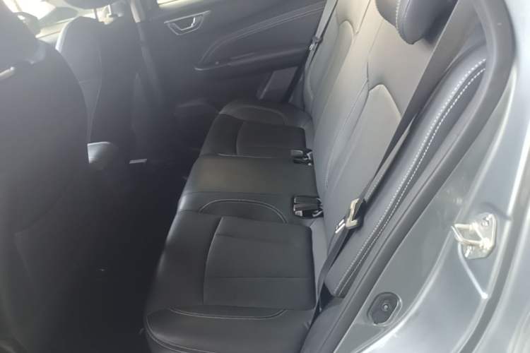 Used Geely Auto Vision X3 2019 Upgraded Model 1.5L CVT Prestige Version Left Rear Seat