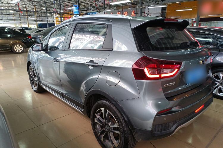 Used Geely Auto Vision X3 2019 Upgraded Model 1.5L CVT Elite Version Left Side