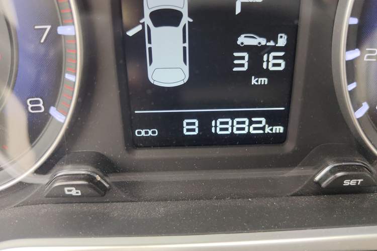 Used Geely Auto Vision X3 2019 Upgraded Model 1.5L CVT Prestige Version Odometer Close Up
