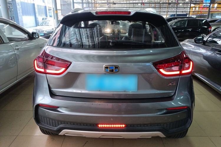 Used Geely Auto Vision X3 2019 Upgraded Model 1.5L CVT Elite Version Rear