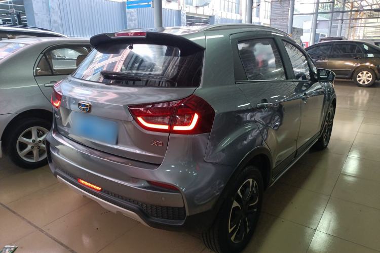Used Geely Auto Vision X3 2019 Upgraded Model 1.5L CVT Elite Version Rear Right 45 Deg