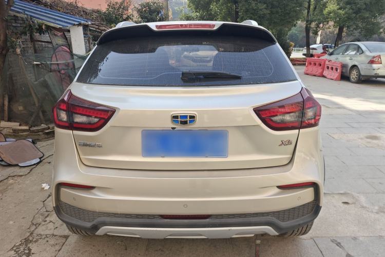 Used Geely Auto Vision X3 2019 Upgraded Model 1.5L CVT Prestige Version Rear