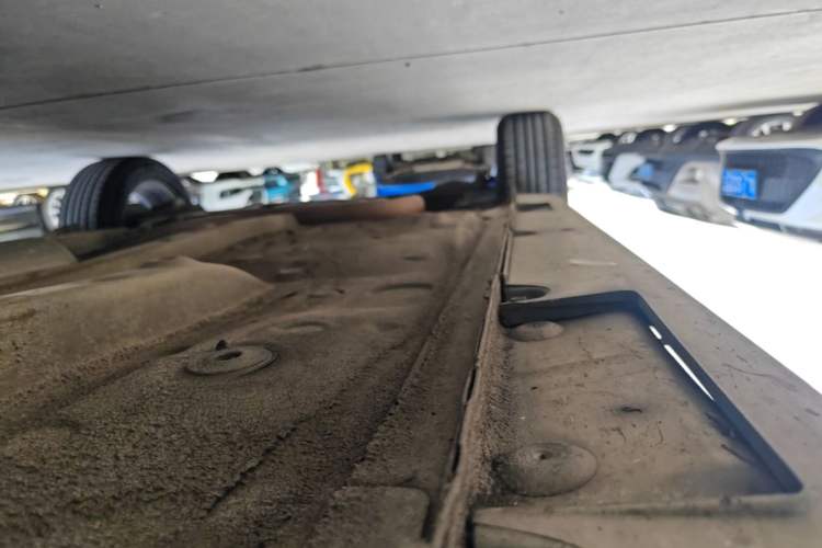 Used Geely Auto Vision X3 2019 Upgraded Model 1.5L CVT Prestige Version Right Side Sill