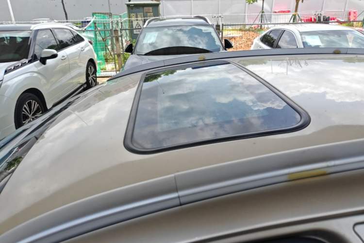 Used Geely Auto Vision X3 2019 Upgraded Model 1.5L CVT Prestige Version Roof