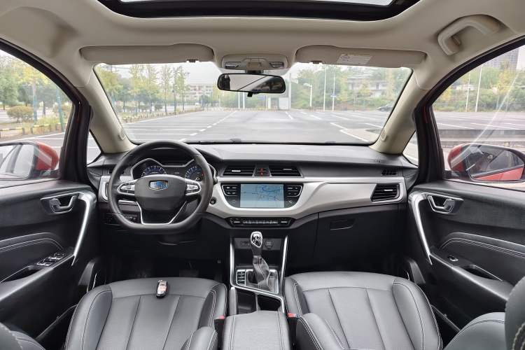 Used Geely Auto Vision X3 2019 Upgraded Model 1.5L CVT Prestige Version Interior 1