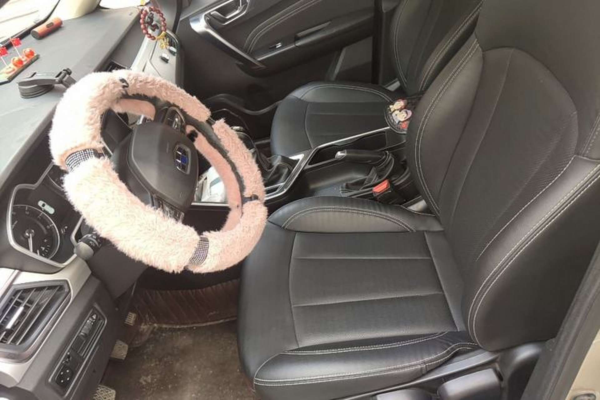 Used Geely Auto Vision X3 2019 Upgraded Model 1.5L Manual Luxury Version Left Front Seat