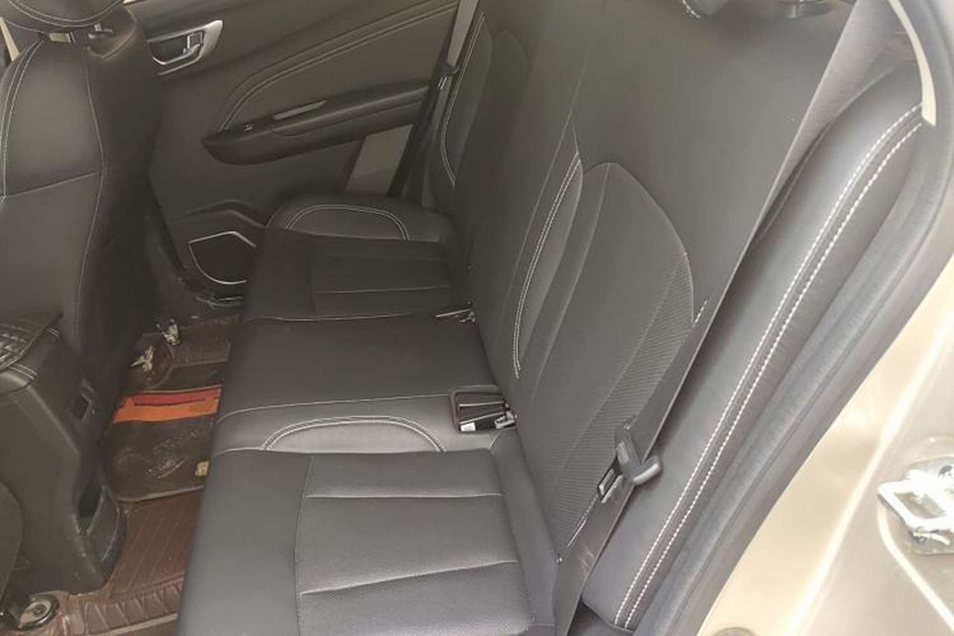 Used Geely Auto Vision X3 2019 Upgraded Model 1.5L Manual Luxury Version Left Rear Seat