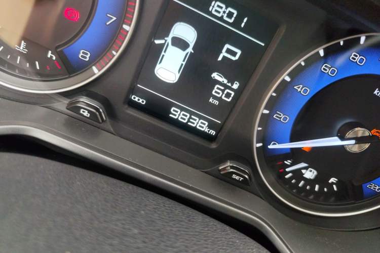 Used Geely Auto Vision X3 2019 Upgraded Model 1.5L CVT Prestige Version Odometer Close Up