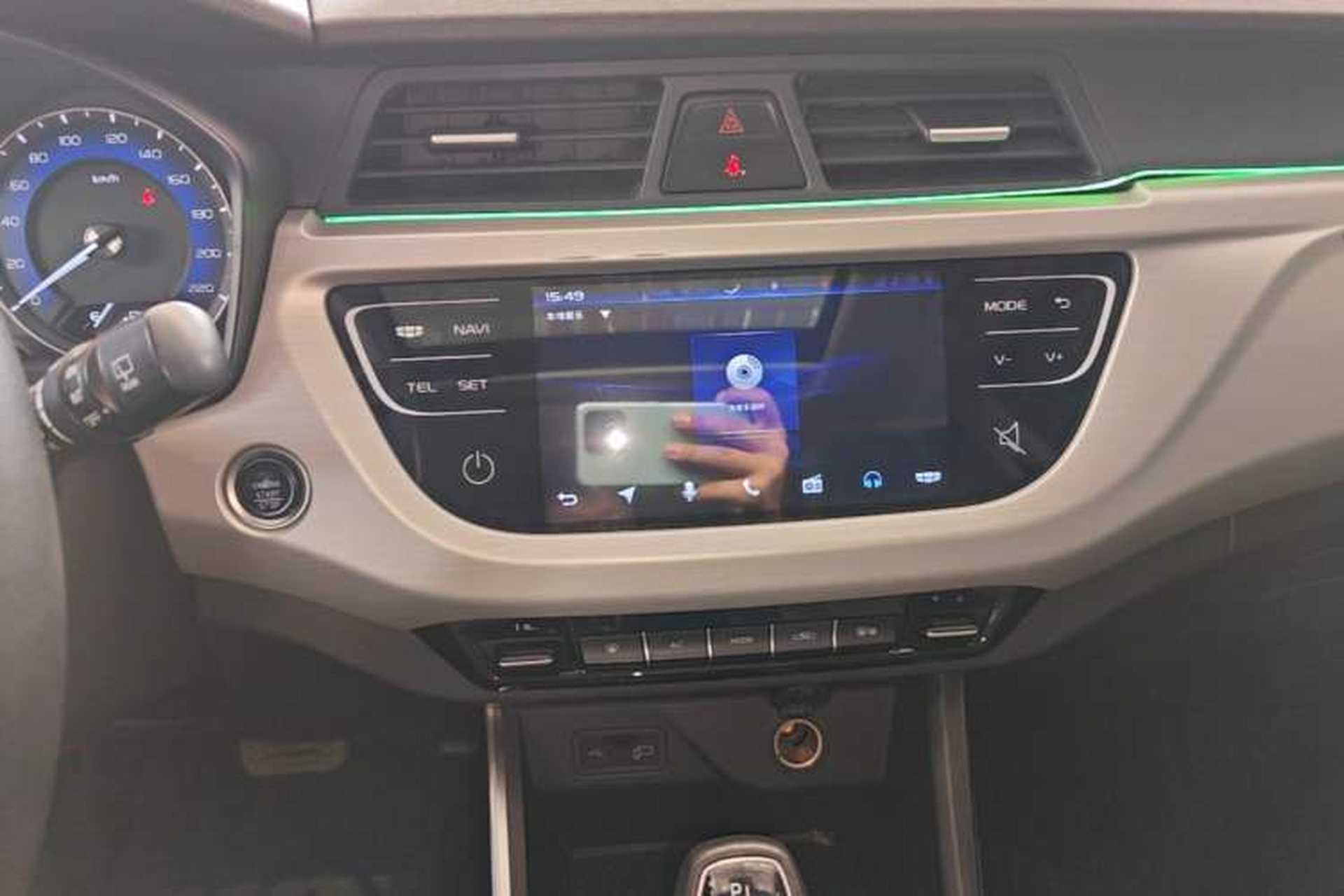 Used Geely Auto Vision X3 2019 Upgraded Model 1.5L CVT Prestige Version Audio And AC Panel