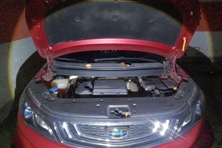 Used Geely Auto Vision X3 2019 Upgraded Model 1.5L CVT Elite Version Engine Bay