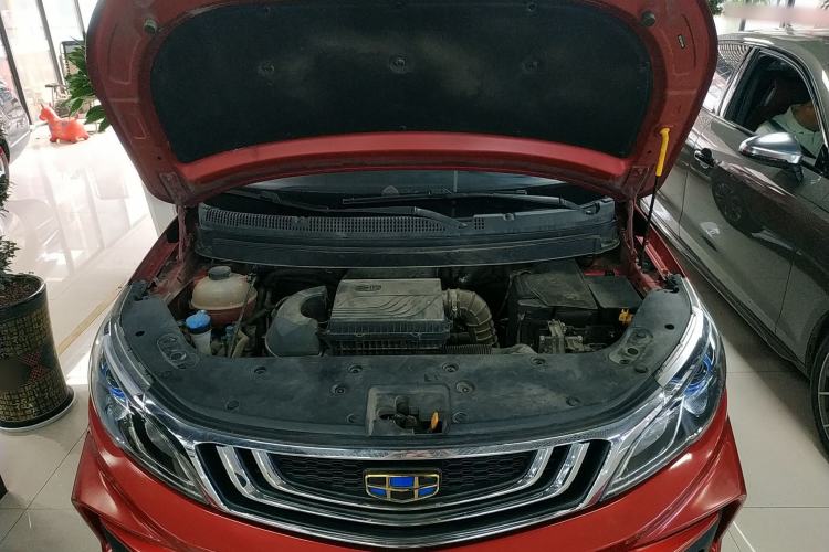 Used Geely Auto Vision X3 2019 Upgraded Model 1.5L CVT Prestige Version Engine Bay