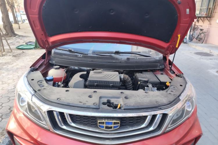 Used Geely Auto Vision X3 2019 Upgraded Model 1.5L CVT Prestige Version Engine Bay