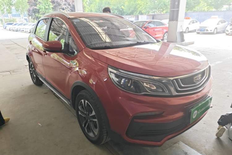 Used Geely Auto Vision X3 2019 Upgraded Model 1.5L CVT Elite Version Front Right 45 Deg