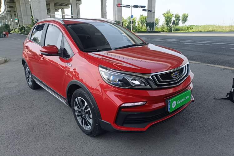 Used Geely Auto Vision X3 2019 Upgraded Model 1.5L CVT Prestige Version Front Right 45 Deg