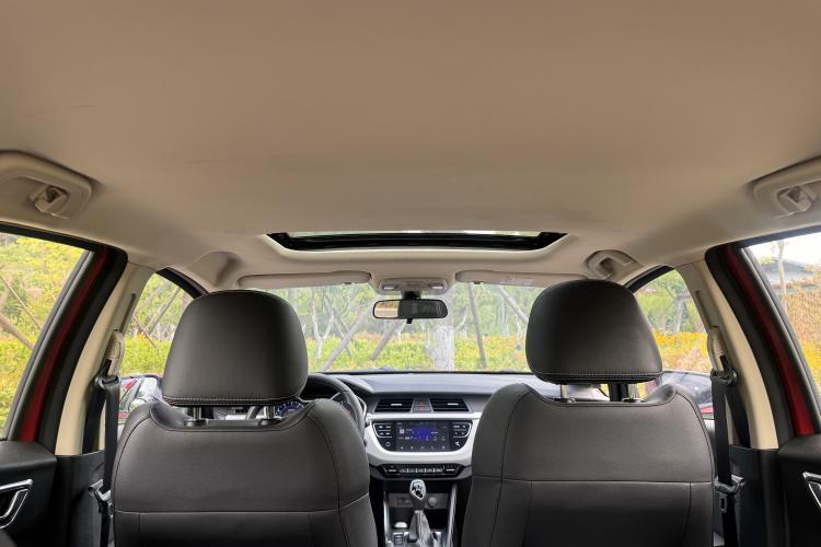 Used Geely Auto Vision X3 2019 Upgraded Model 1.5L CVT Prestige Version Headliner