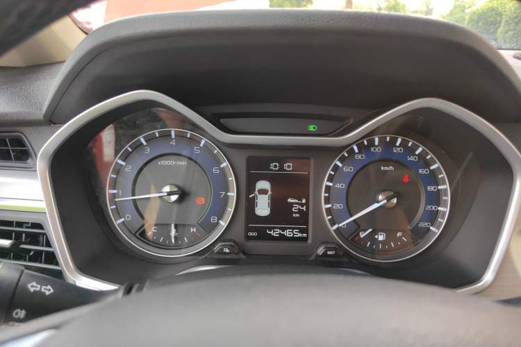 Used Geely Auto Vision X3 2019 Upgraded Model 1.5L Manual Elite Version Instrument Cluster