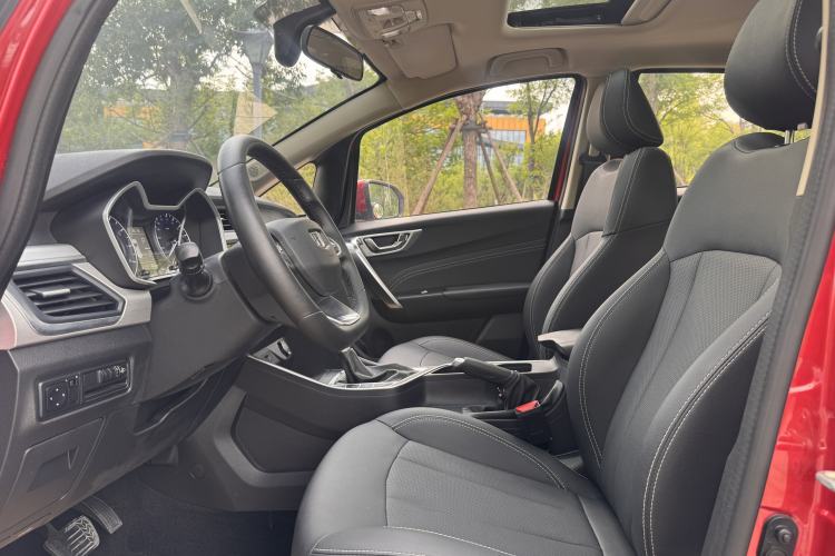 Used Geely Auto Vision X3 2019 Upgraded Model 1.5L CVT Prestige Version Interior 3