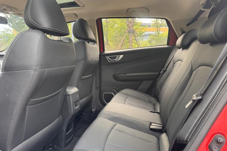 Used Geely Auto Vision X3 2019 Upgraded Model 1.5L CVT Prestige Version Interior 4