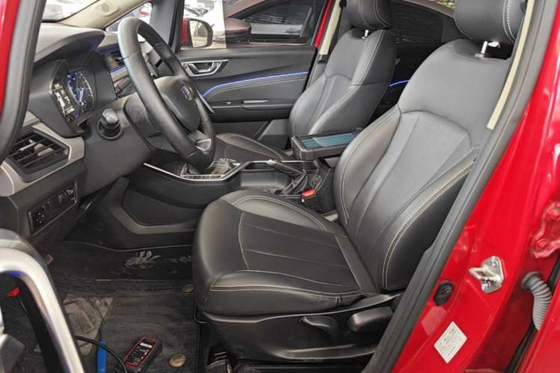 Used Geely Auto Vision X3 2019 Upgraded Model 1.5L CVT Prestige Version Left Front Seat