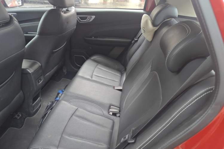 Used Geely Auto Vision X3 2019 Upgraded Model 1.5L CVT Elite Version Left Rear Seat