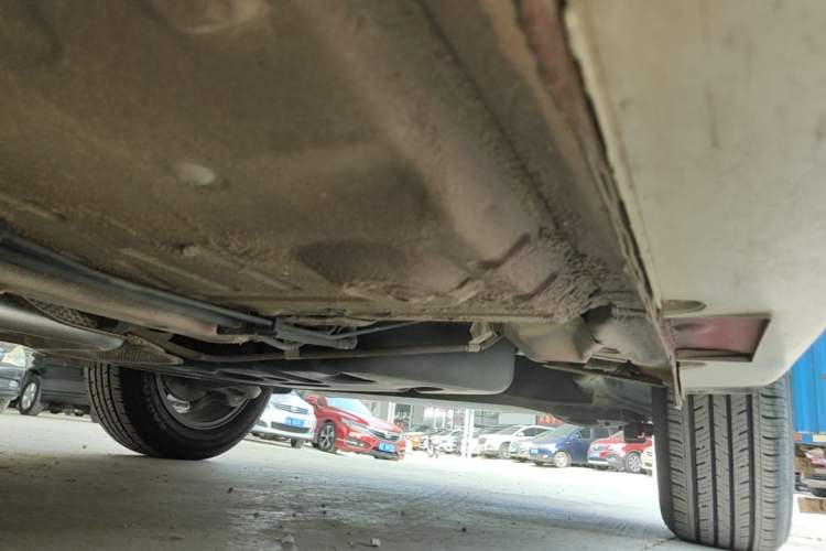 Used Geely Auto Vision X3 2019 Upgraded Model 1.5L CVT Prestige Version Left Side Sill