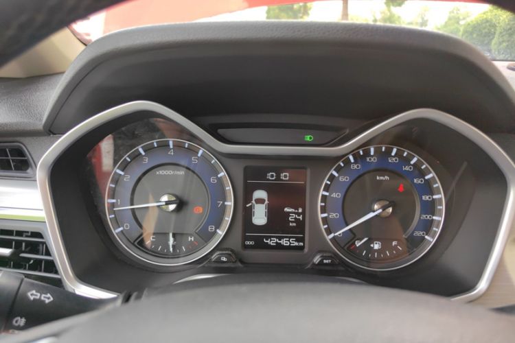 Used Geely Auto Vision X3 2019 Upgraded Model 1.5L Manual Elite Version Odometer Close Up
