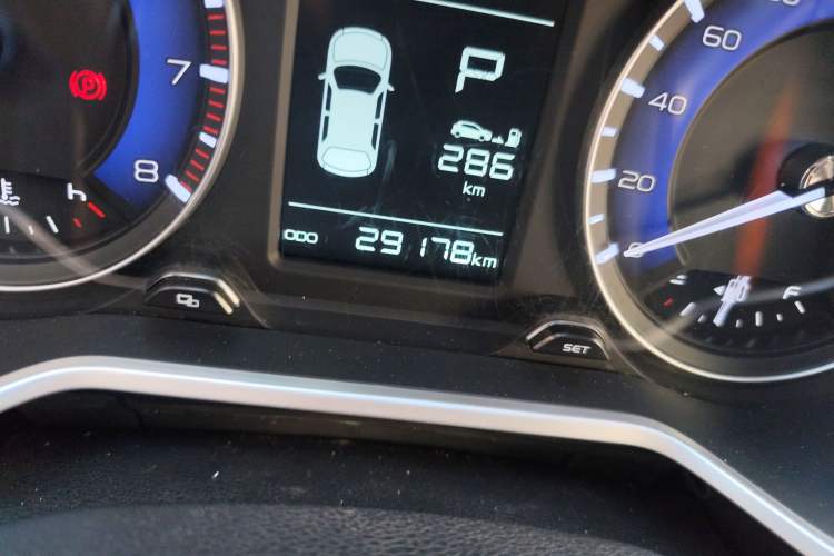 Used Geely Auto Vision X3 2019 Upgraded Model 1.5L CVT Prestige Version Odometer Close Up