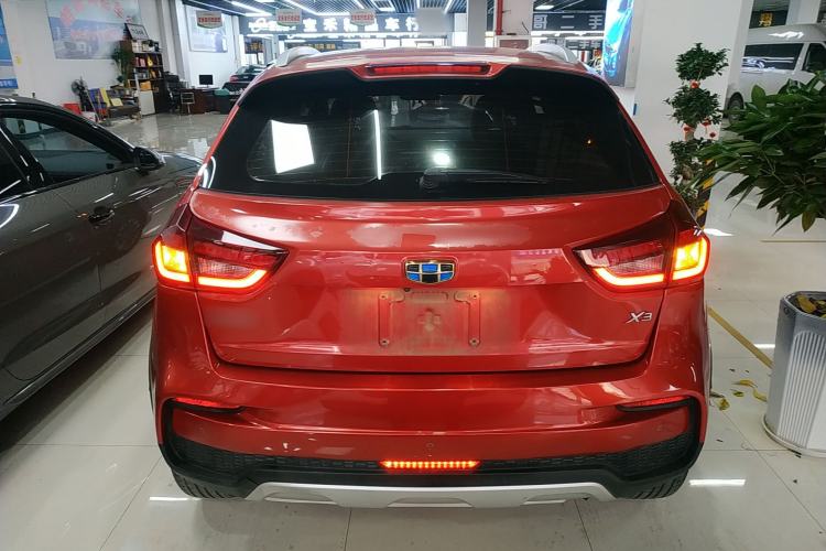 Used Geely Auto Vision X3 2019 Upgraded Model 1.5L CVT Prestige Version Rear