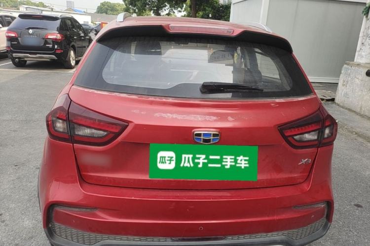 Used Geely Auto Vision X3 2019 Upgraded Model 1.5L Manual Elite Version Rear