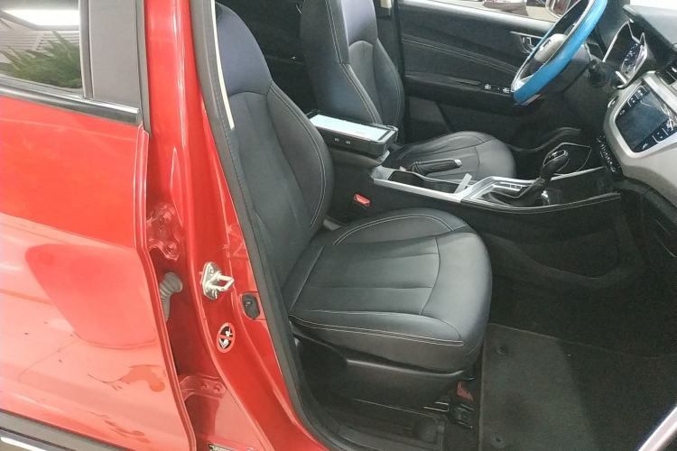 Used Geely Auto Vision X3 2019 Upgraded Model 1.5L CVT Prestige Version Right Front Seat