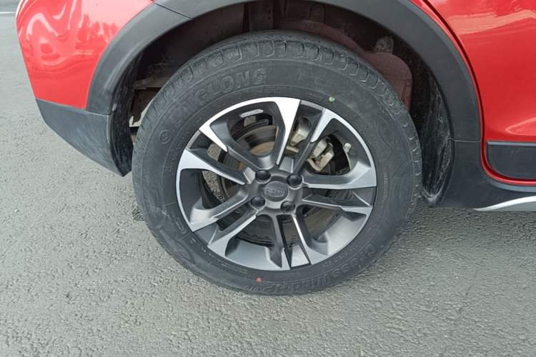 Used Geely Auto Vision X3 2019 Upgraded Model 1.5L CVT Prestige Version Right Rear Wheel Hub