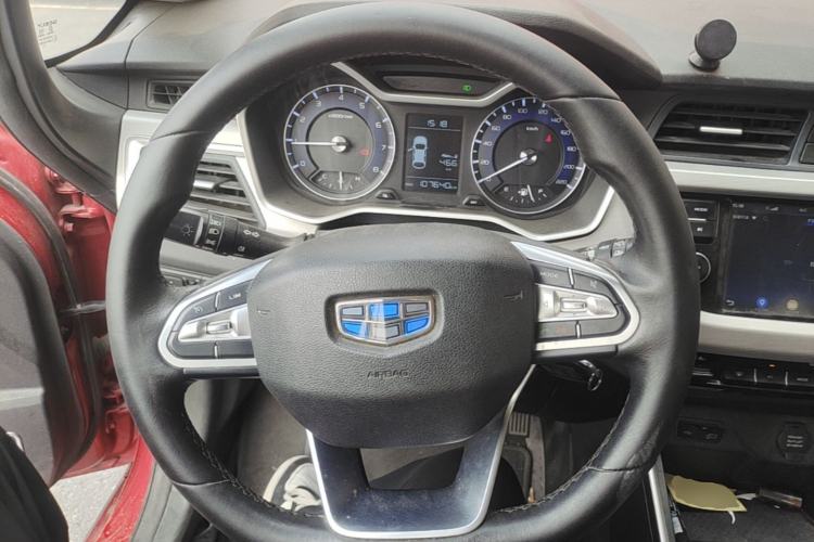 Used Geely Auto Vision X3 2019 Upgraded Model 1.5L Manual Elite Version Steering Wheel