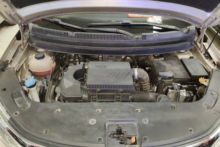 Used Geely Auto Vision X3 2019 Upgraded Model 1.5L CVT Prestige Version Engine Bay