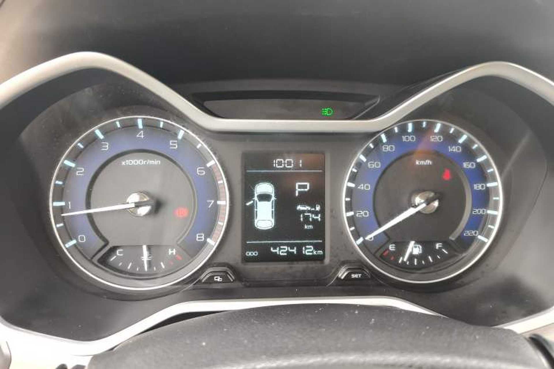 Used Geely Auto Vision X3 2019 Upgraded Model 1.5L CVT Prestige Version Instrument Cluster
