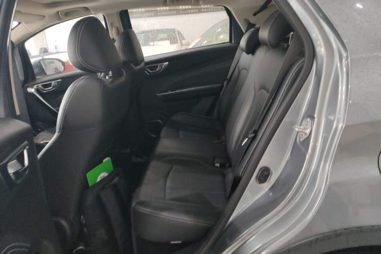 Used Geely Auto Vision X3 2019 Upgraded Model 1.5L CVT Prestige Version Left Rear Seat