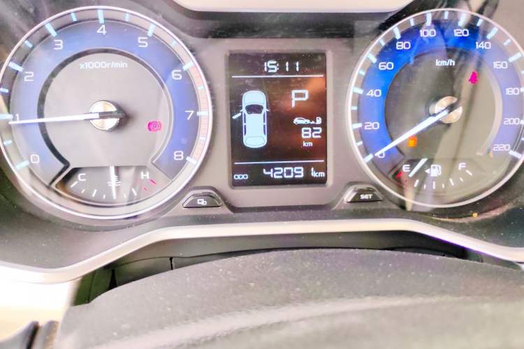 Used Geely Auto Vision X3 2019 Upgraded Model 1.5L CVT Elite Version Odometer Close Up