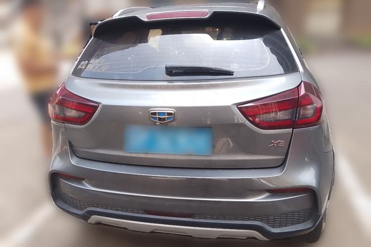 Used Geely Auto Vision X3 2019 Upgraded Model 1.5L Manual Elite Version Rear
