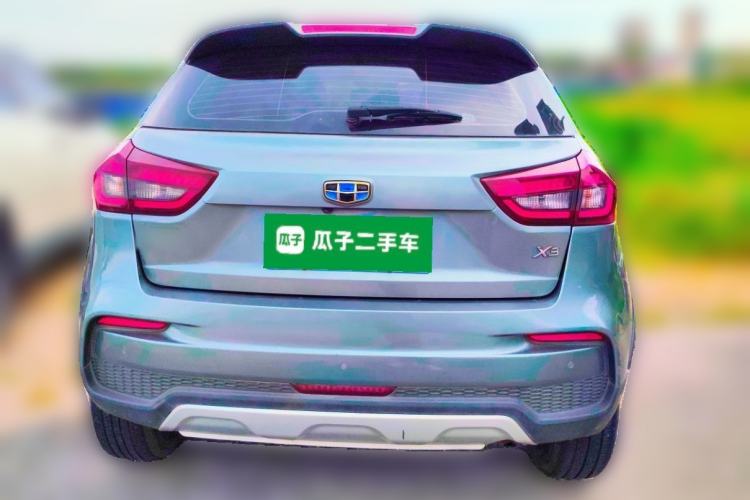Used Geely Auto Vision X3 2019 Upgraded Model 1.5L CVT Elite Version Rear