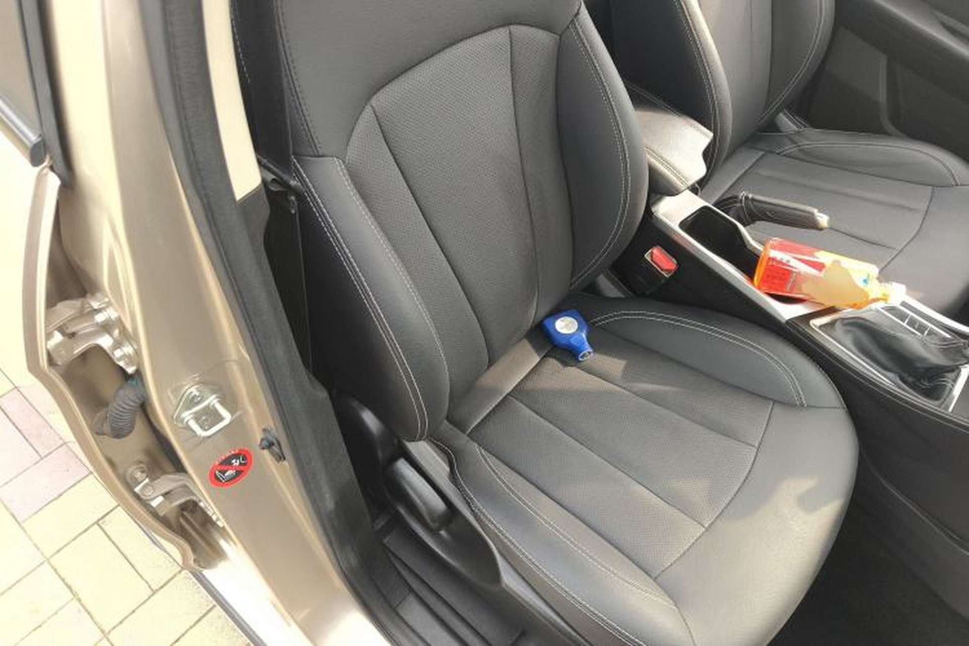 Used Geely Auto Vision X3 2019 Upgraded Model 1.5L CVT Prestige Version Right Front Seat