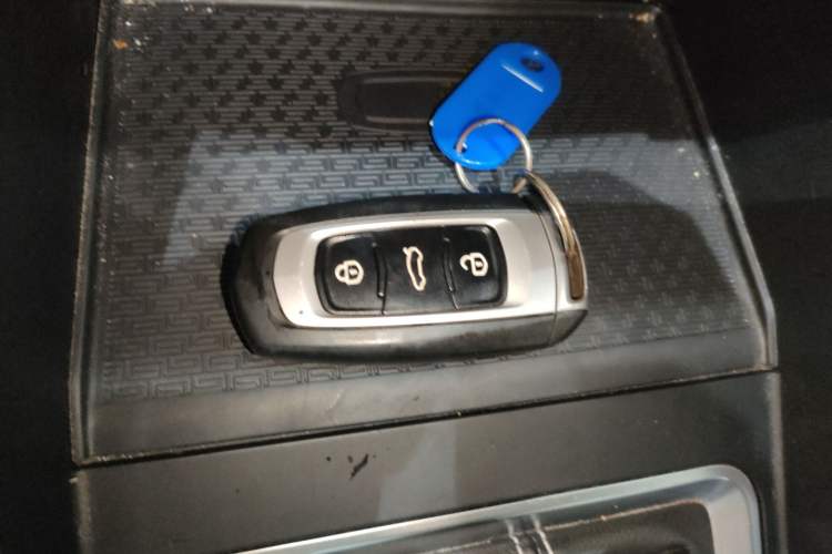 Used Geely Auto Vision X3 2019 Upgraded Model 1.5L CVT Prestige Version Vehicle Key