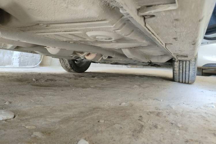 Used Geely Auto Vision X3 2019 Upgraded Model 1.5L CVT Prestige Version Chassis Rear Left