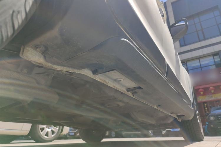 Used Geely Auto Vision X3 2019 Upgraded Model 1.5L CVT Elite Version Chassis Rear Right
