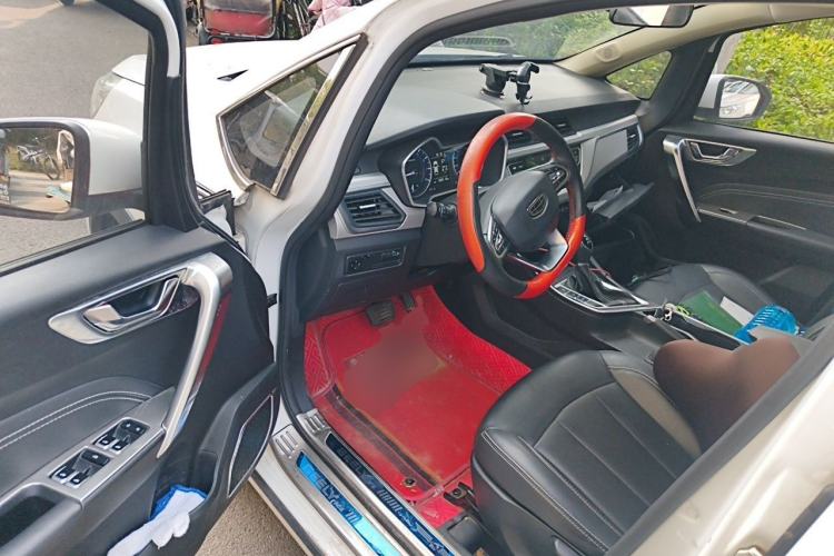 Used Geely Auto Vision X3 2019 Upgraded Model 1.5L CVT Prestige Version Driver Seat