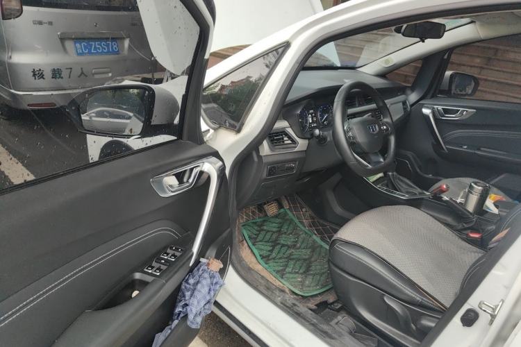 Used Geely Auto Vision X3 2019 Upgraded Model 1.5L CVT Prestige Version Driver Seat