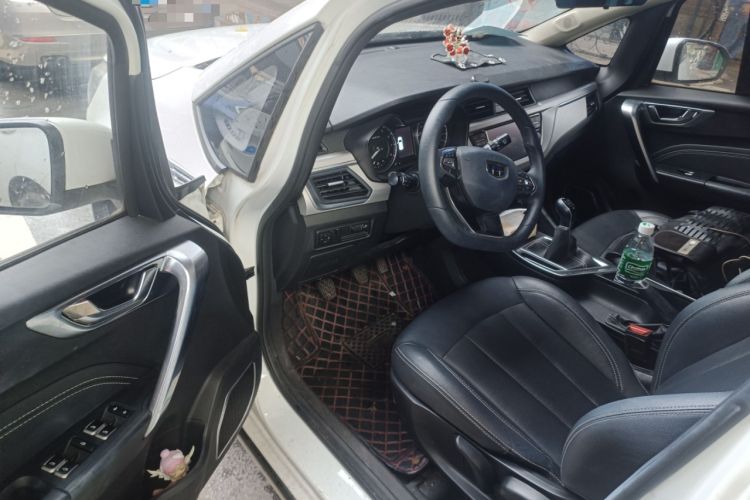 Used Geely Auto Vision X3 2019 Upgraded Model 1.5L Manual Luxury Version Driver Seat