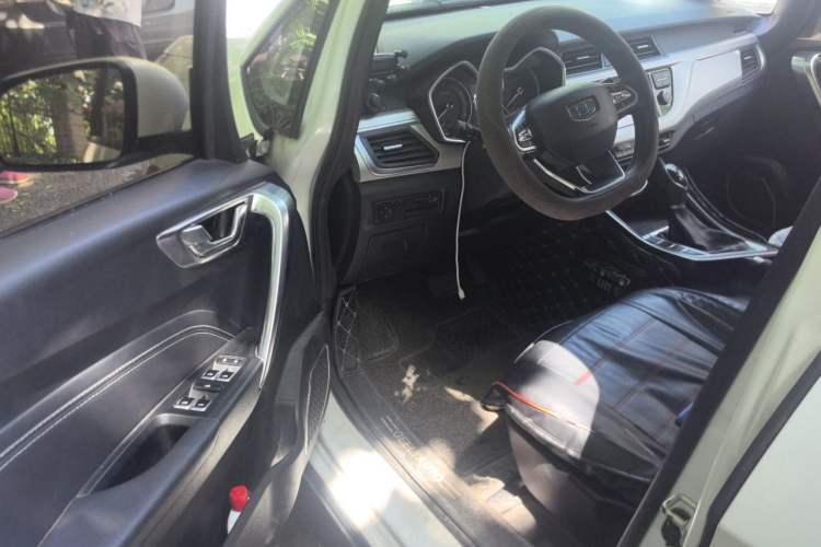 Used Geely Auto Vision X3 2019 Upgraded Model 1.5L CVT Elite Version Driver Seat