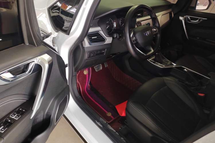 Used Geely Auto Vision X3 2019 Upgraded Model 1.5L CVT Elite Version Driver Seat