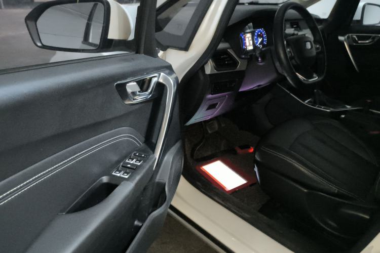 Used Geely Auto Vision X3 2019 Upgraded Model 1.5L CVT Elite Version Driver Seat