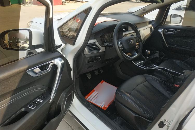 Used Geely Auto Vision X3 2019 Upgraded Model 1.5L Manual Elite Version Driver Seat